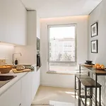 Trocchia - 1 Bedroom And Parking In Alvalade * Lisboa