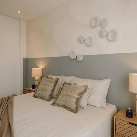 Trocchia - 1 Bedroom And Parking In Alvalade Lägenhet *